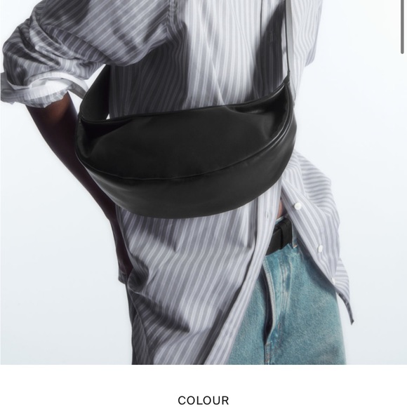 COS LEATHER SWING BAG | BLACK - Picture 11 of 12